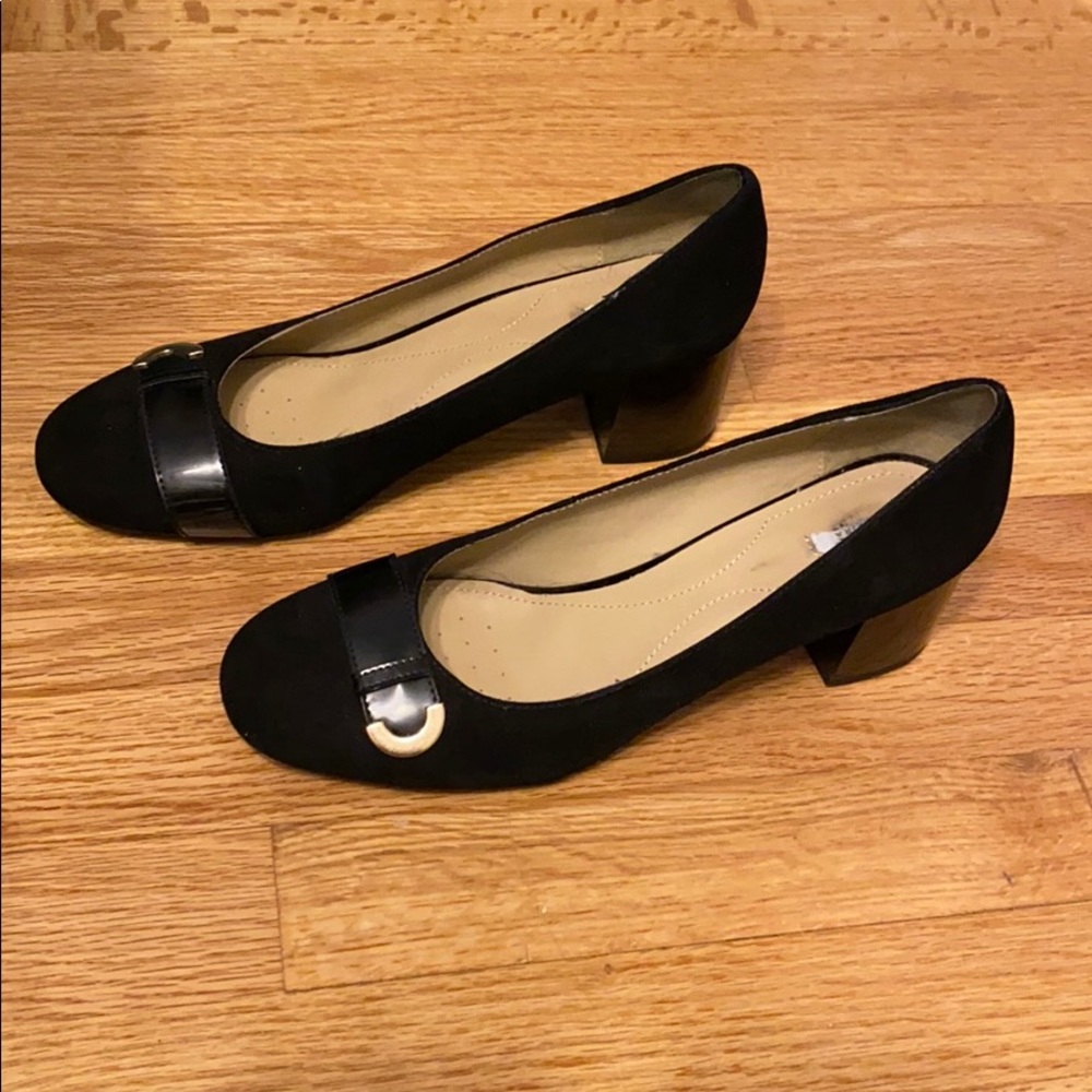 Black Heels with Gold Accent